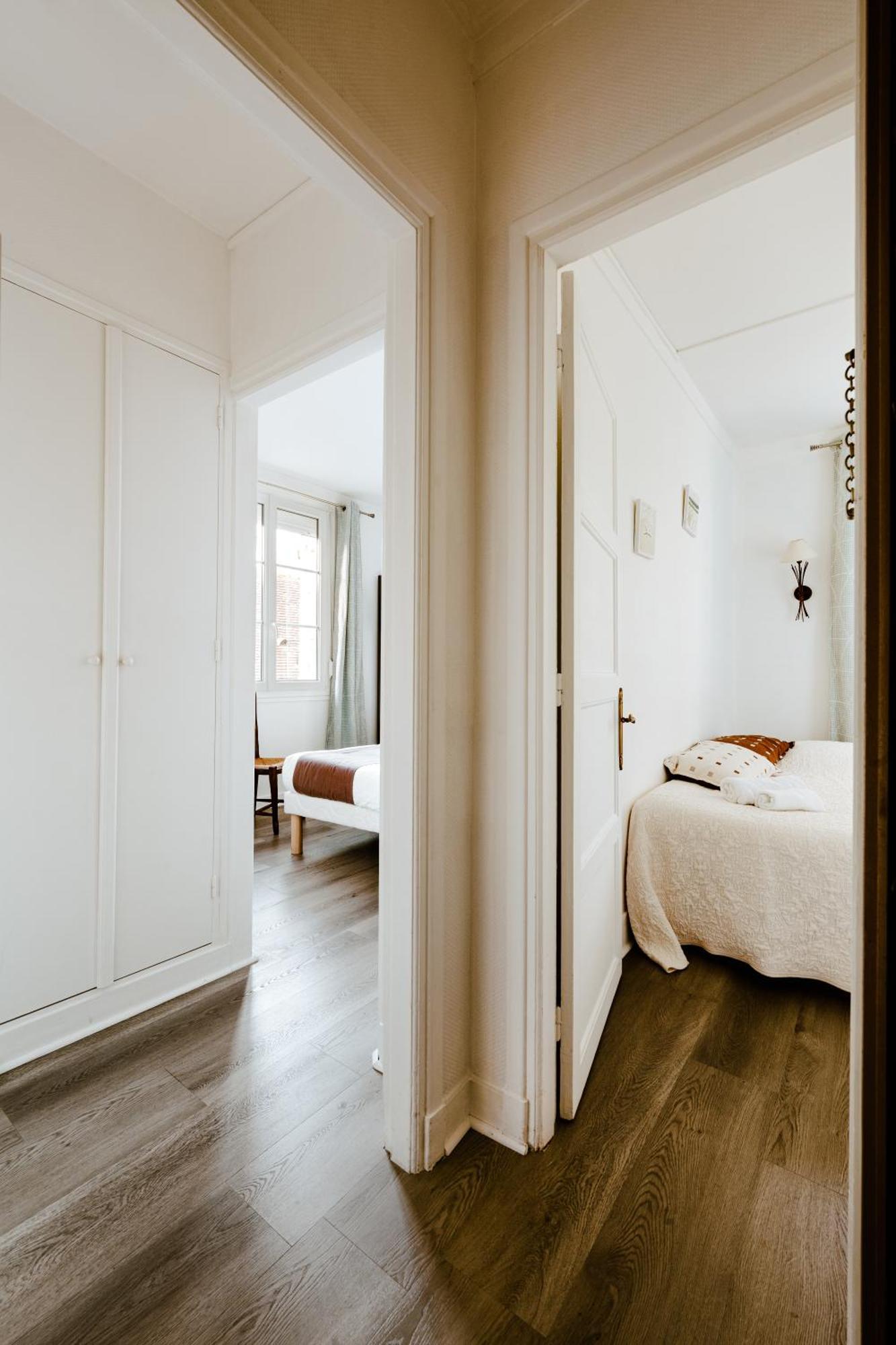 Logis Hotel Le Relais De La Poste Restaurant Le Fil Du Temps Thury-Harcourt-le-Hom Luaran gambar