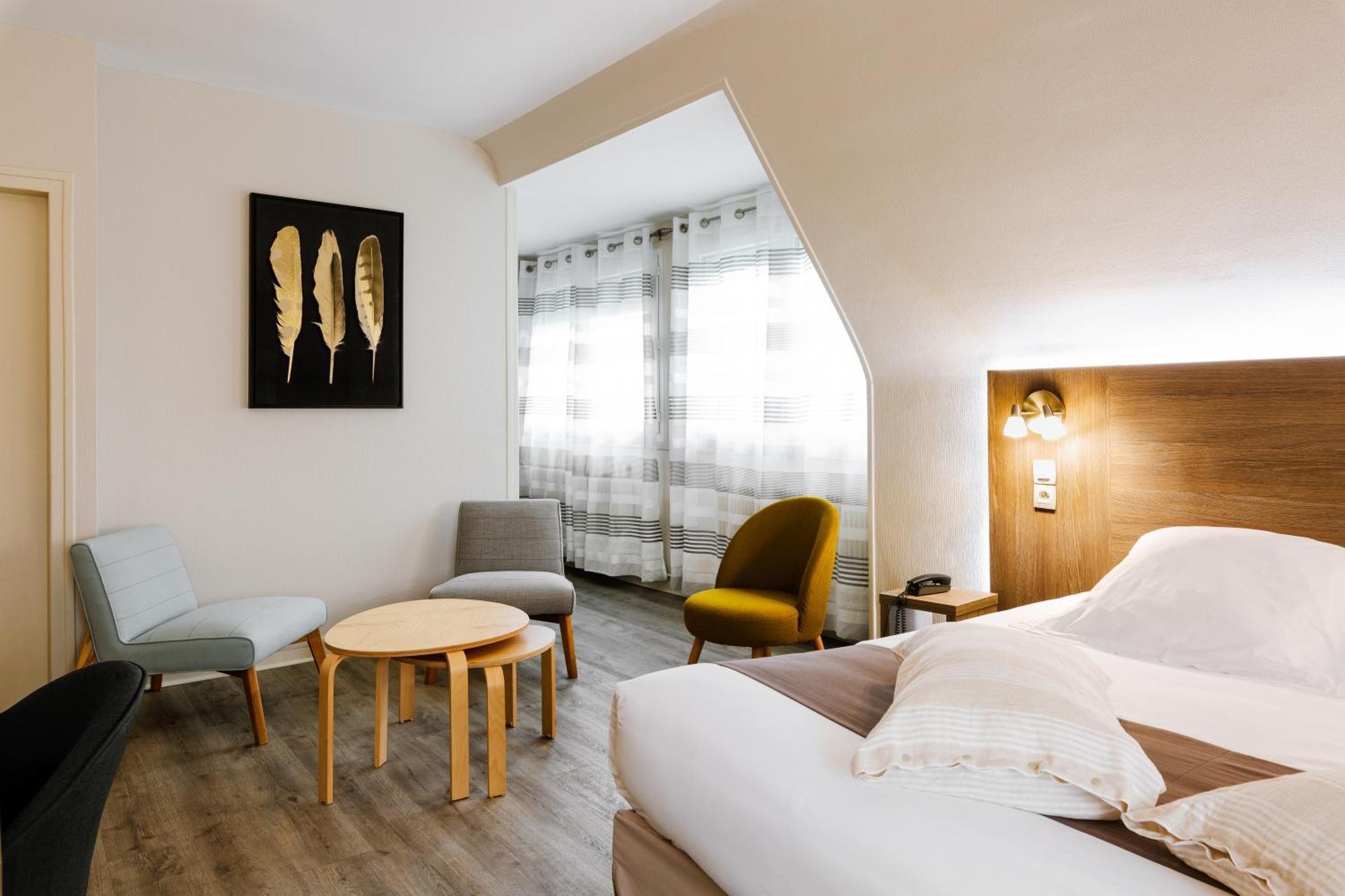 Logis Hotel Le Relais De La Poste Restaurant Le Fil Du Temps Thury-Harcourt-le-Hom Luaran gambar