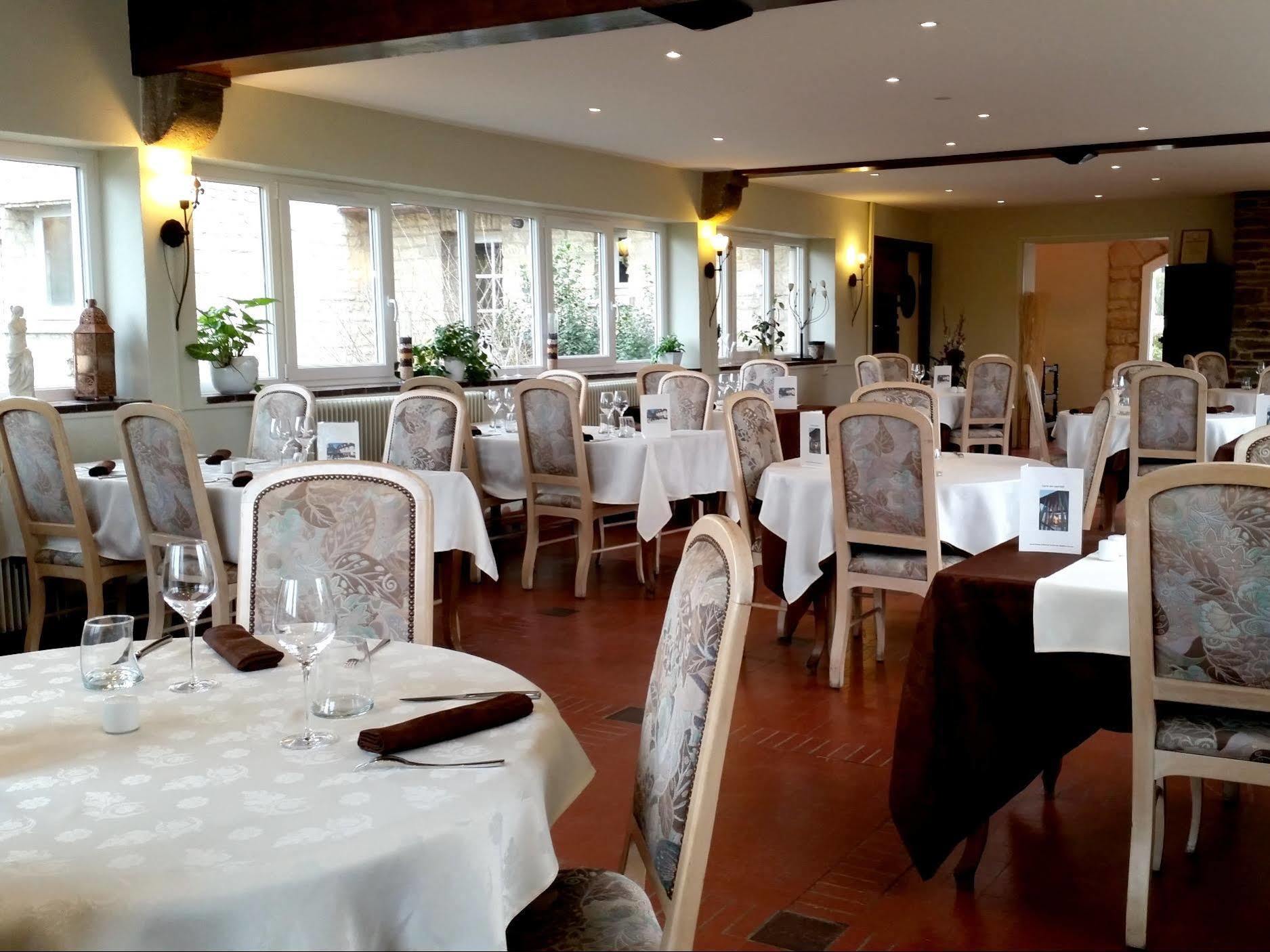 Logis Hotel Le Relais De La Poste Restaurant Le Fil Du Temps Thury-Harcourt-le-Hom Luaran gambar