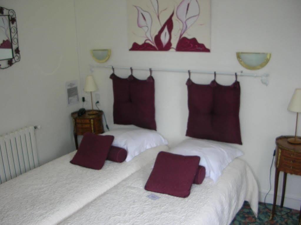 Logis Hotel Le Relais De La Poste Restaurant Le Fil Du Temps Thury-Harcourt-le-Hom Luaran gambar